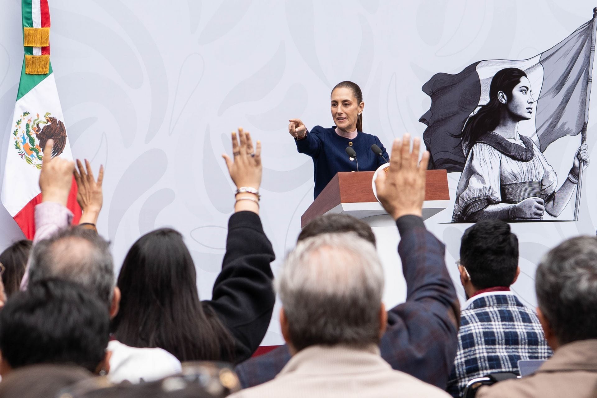 Claudia Sheinbaum durante la conferencia matutina en Palacio Nacional