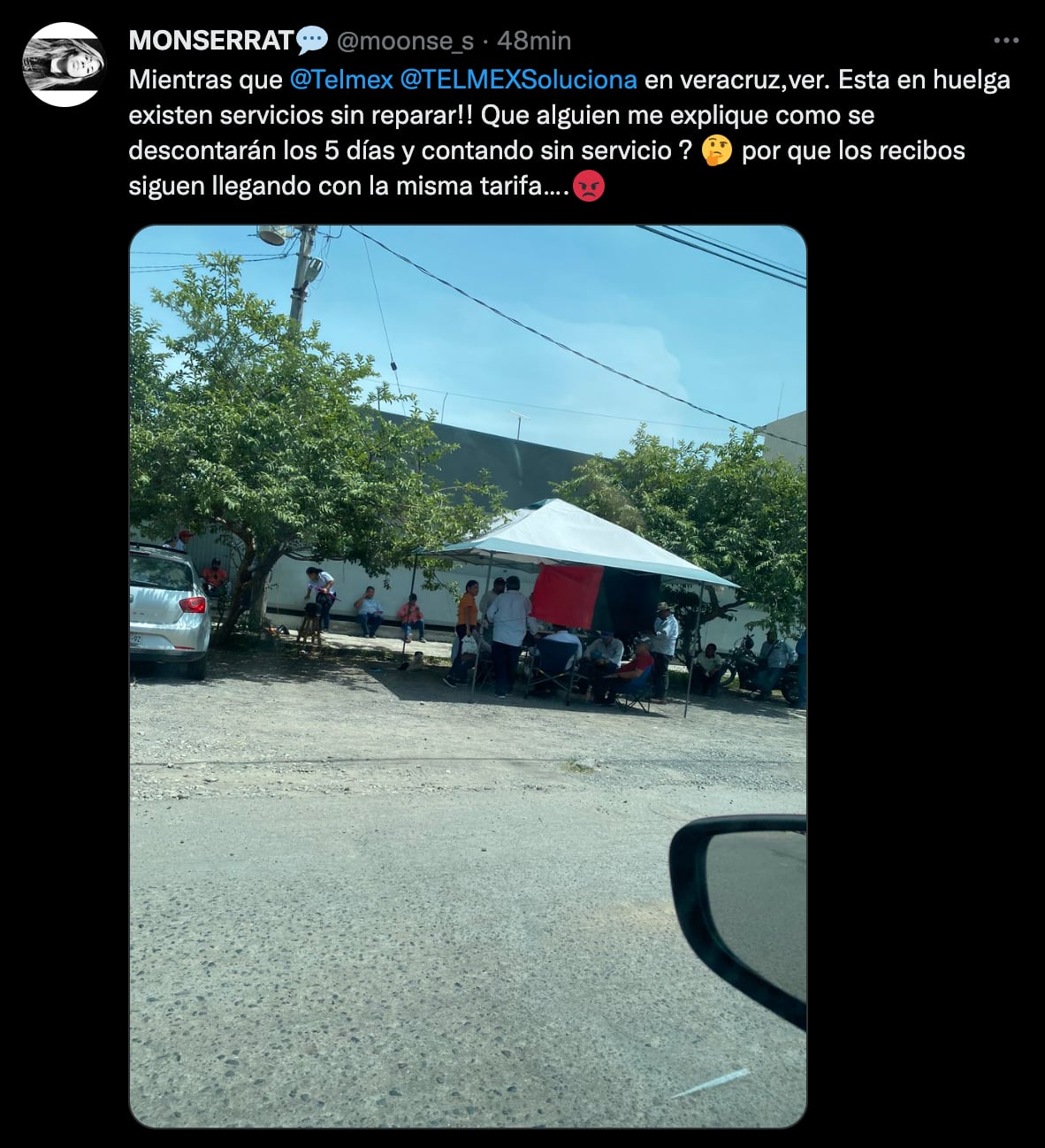 Huelga Telmex: ya ondean las banderas rojinegras en sucursales de todo el país