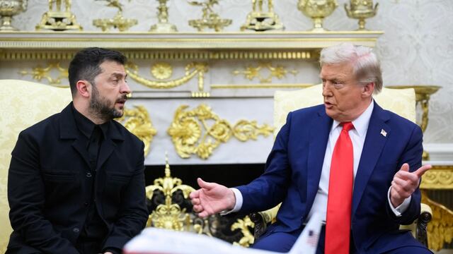 Volodímir Zelenski y Donald Trump en la Casa Blanca
