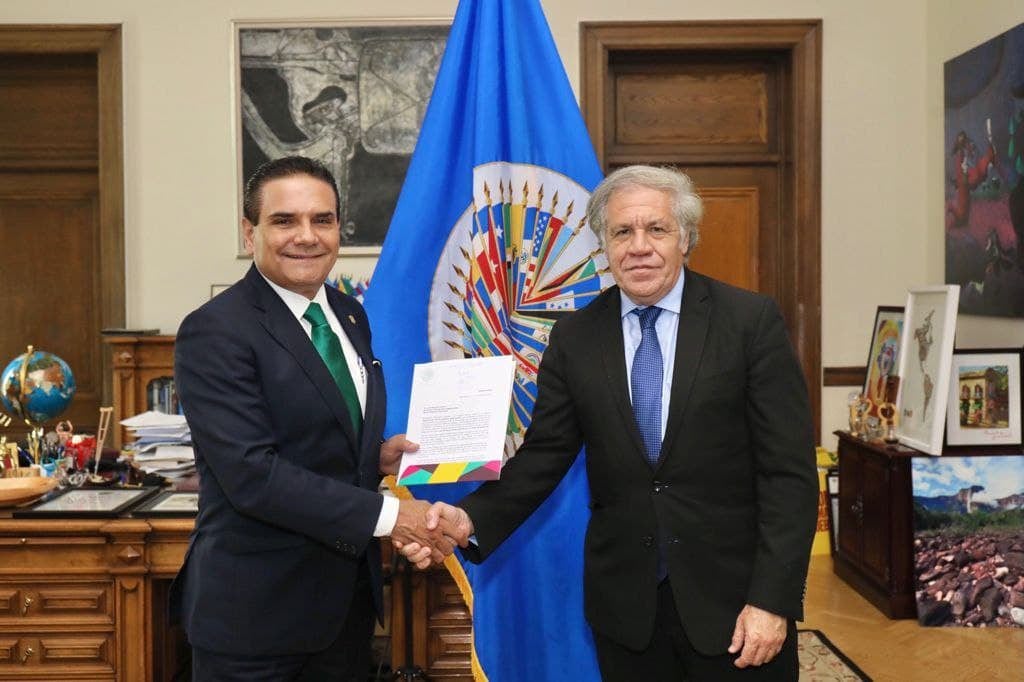 Silvano Aureoles en la OEA