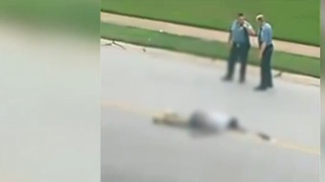 La mujer aseguró que Brown estaba huyendo de la policía y se volteó, lo cual contrasta con la versión de la policía de Ferguson.