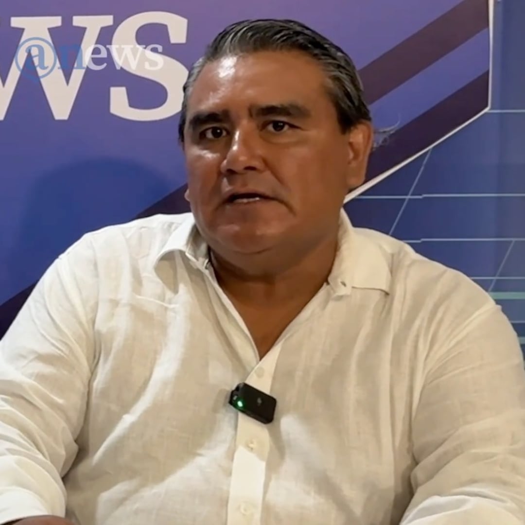 Presentan libro con ‘anti frases’ de Abelina López