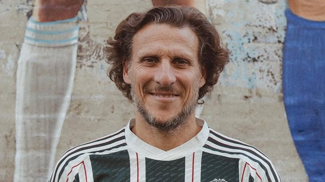 ¿Quién es Diego Forlán? Entrenador de Uruguay