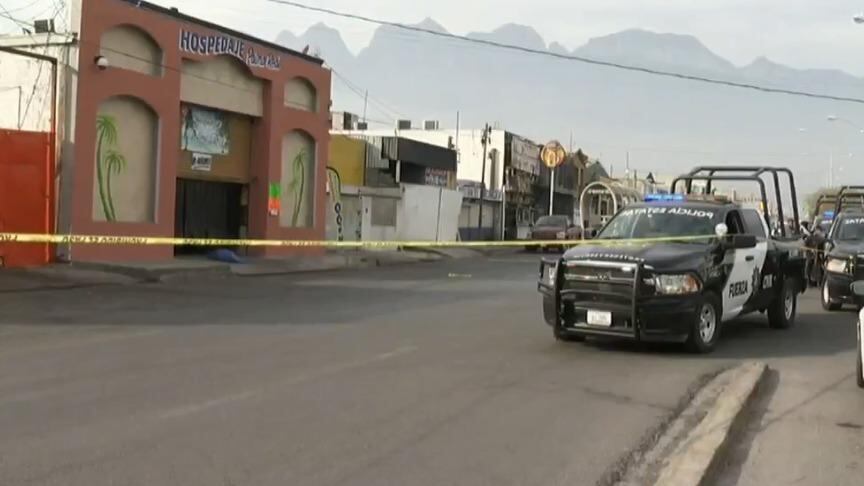 Ejecutan a 3 en motel de Monterrey; un niño, entre las víctimas