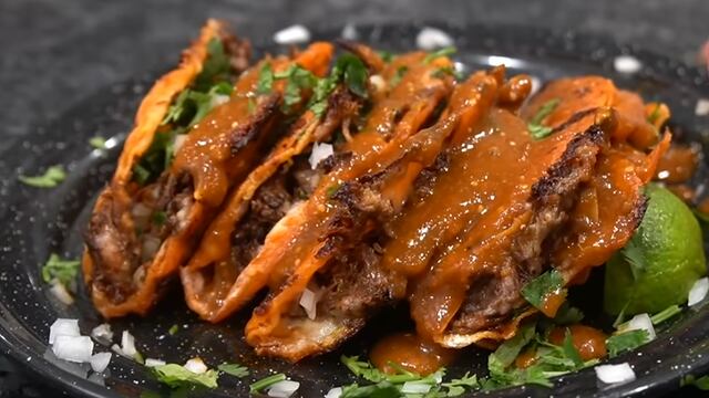 Tacos de birria, la comida más buscada en Google.
