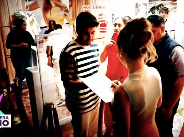 Ester Expósito desaira a sus fans mexicanos