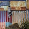 Migrantes de Centroamérica buscan cruzar nadando de Tijuana a Estados Unidos