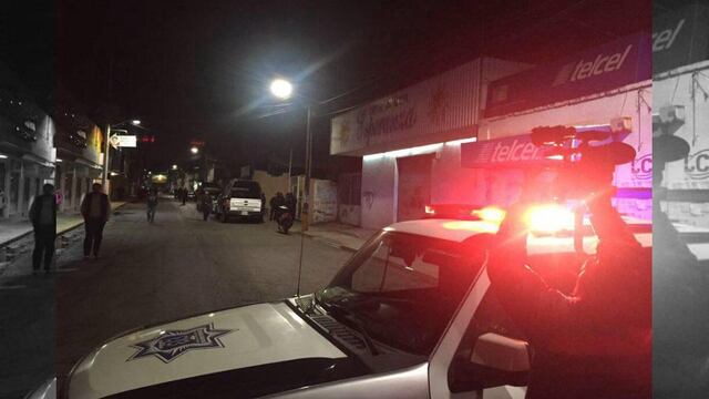 Los primeros reportes señalan que los cuatro sujetos fueron sorprendidos con el sistema de monitoreo de cámaras de vigilancia, pero al darse la alarma trataron de darse a la fuga a bordo de una camioneta.
 