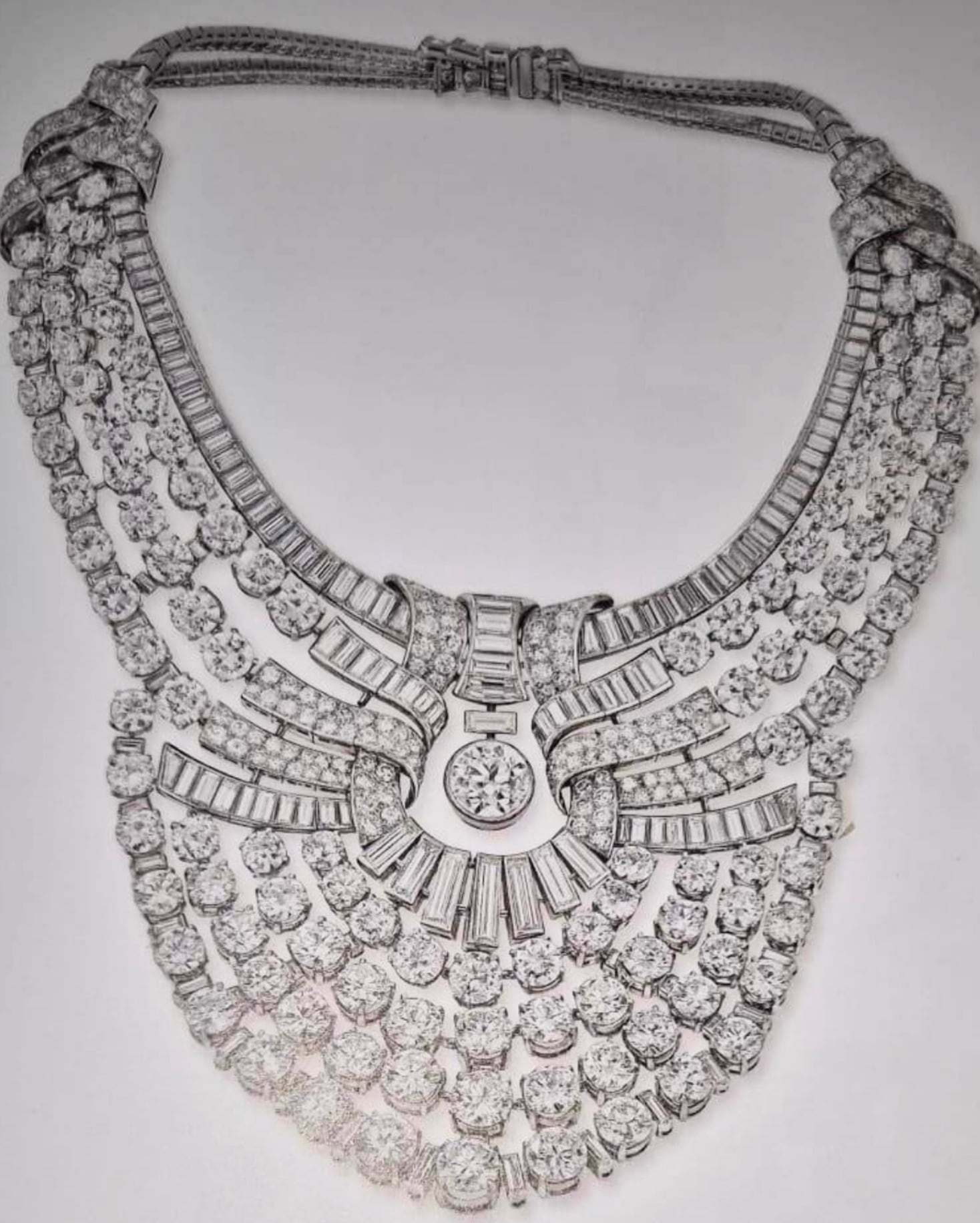 Roban collar del Museo de Artes Aplicadas de Viena