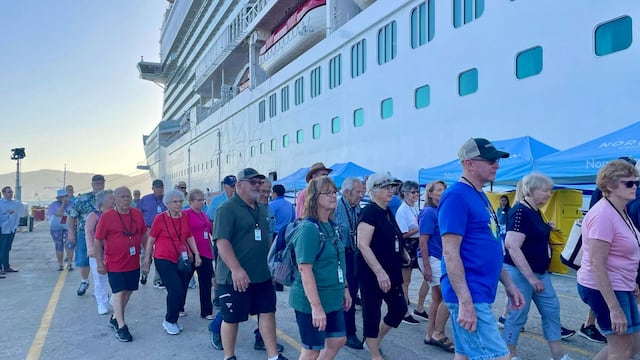 Llega tercer crucero a Acapulco