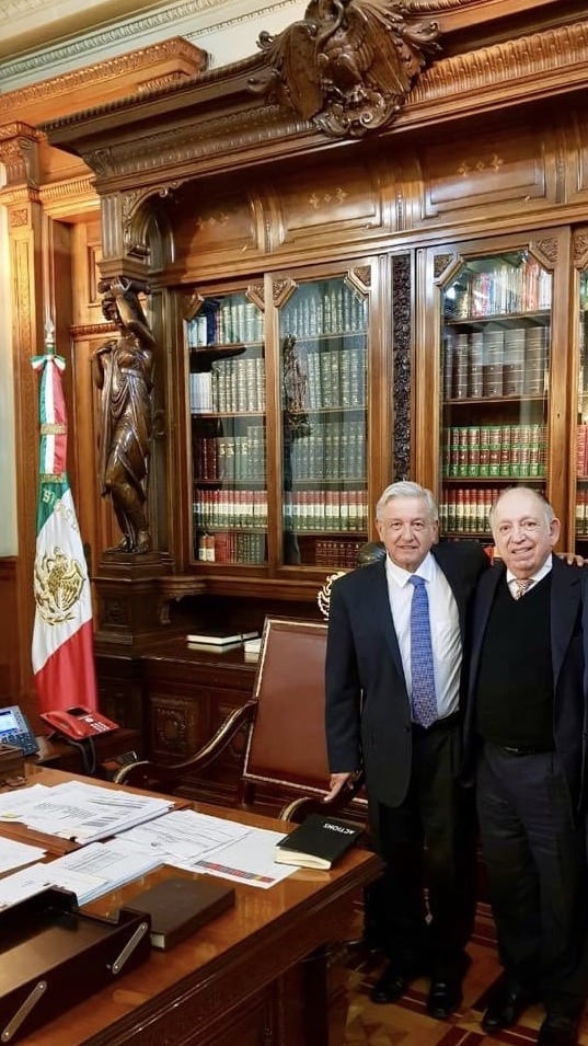 AMLO y Javier Garza Calderón en Palacio Nacional