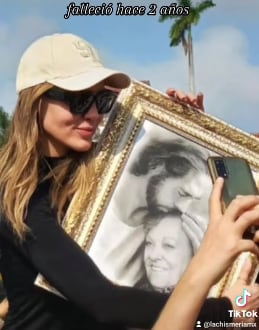 Belinda recibe el mejor regalo de un fan