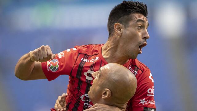 Los Xolos tras ganar el partido.