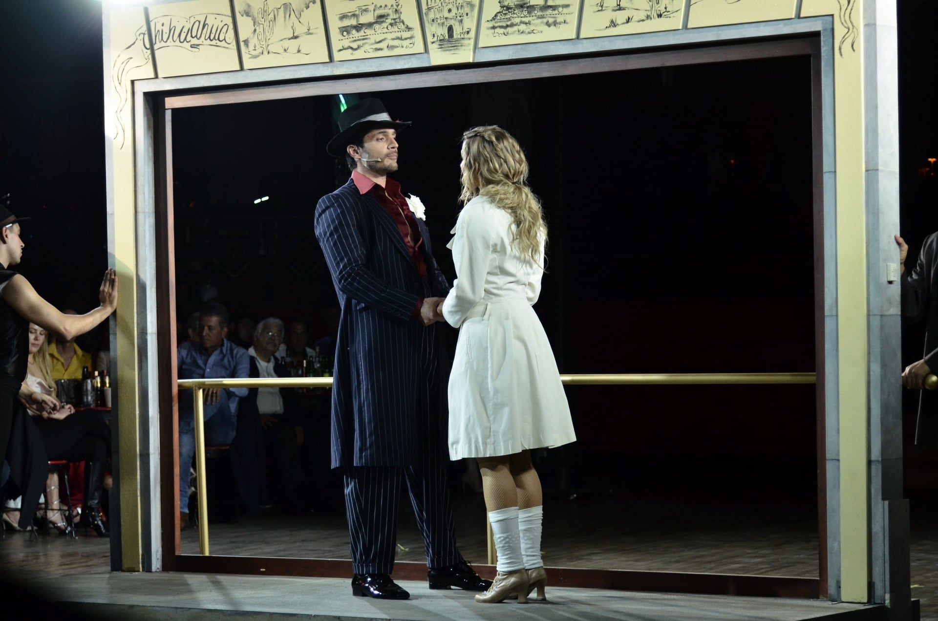 Aventurera, con Irina Baeva