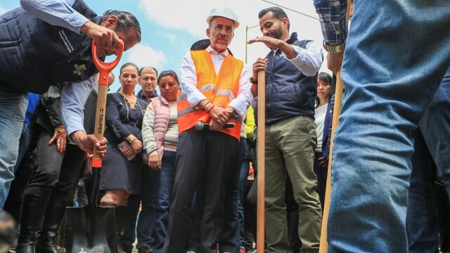 Fernando Flores encabeza Escuadrón Tapa tu Bache