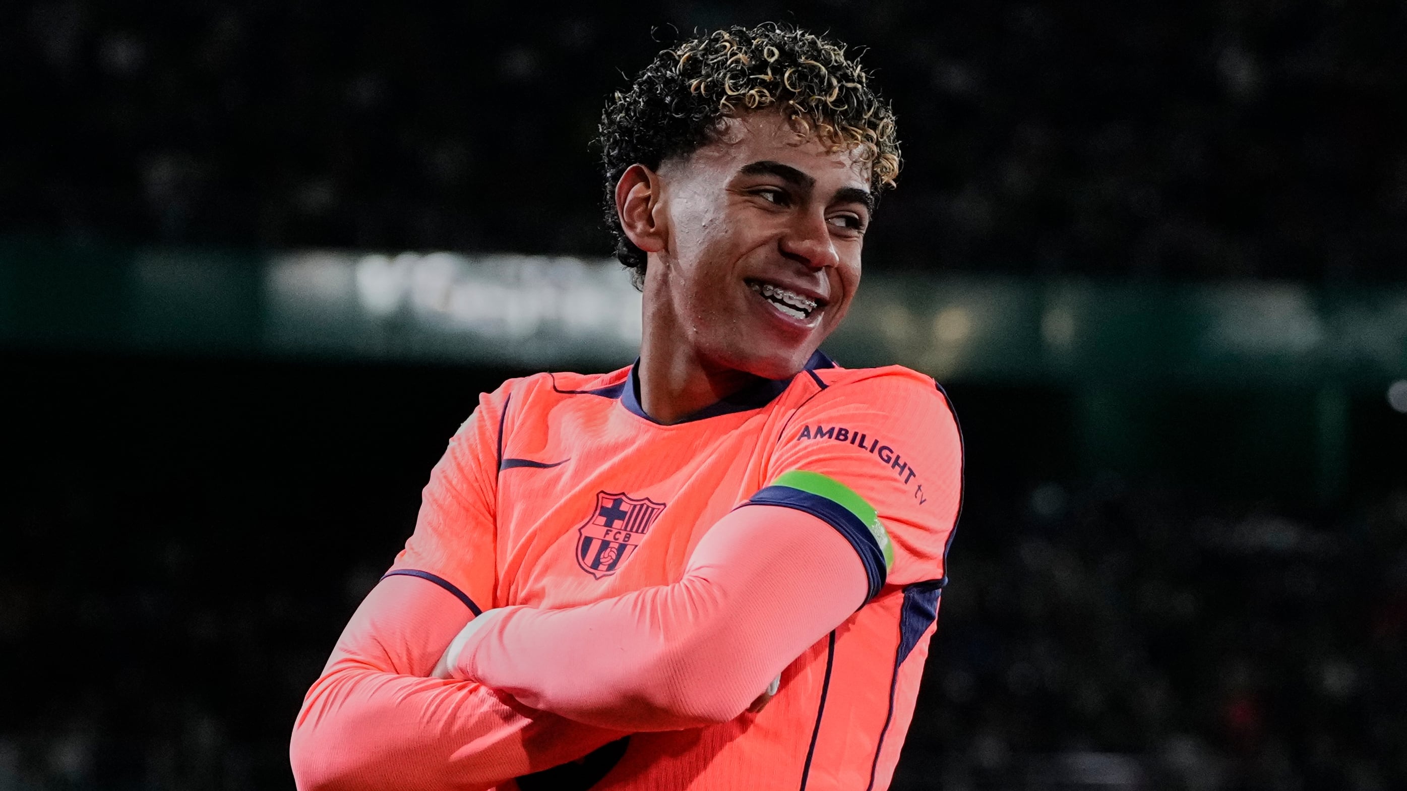 FC Barcelona gana y consolida su liderato de LaLiga