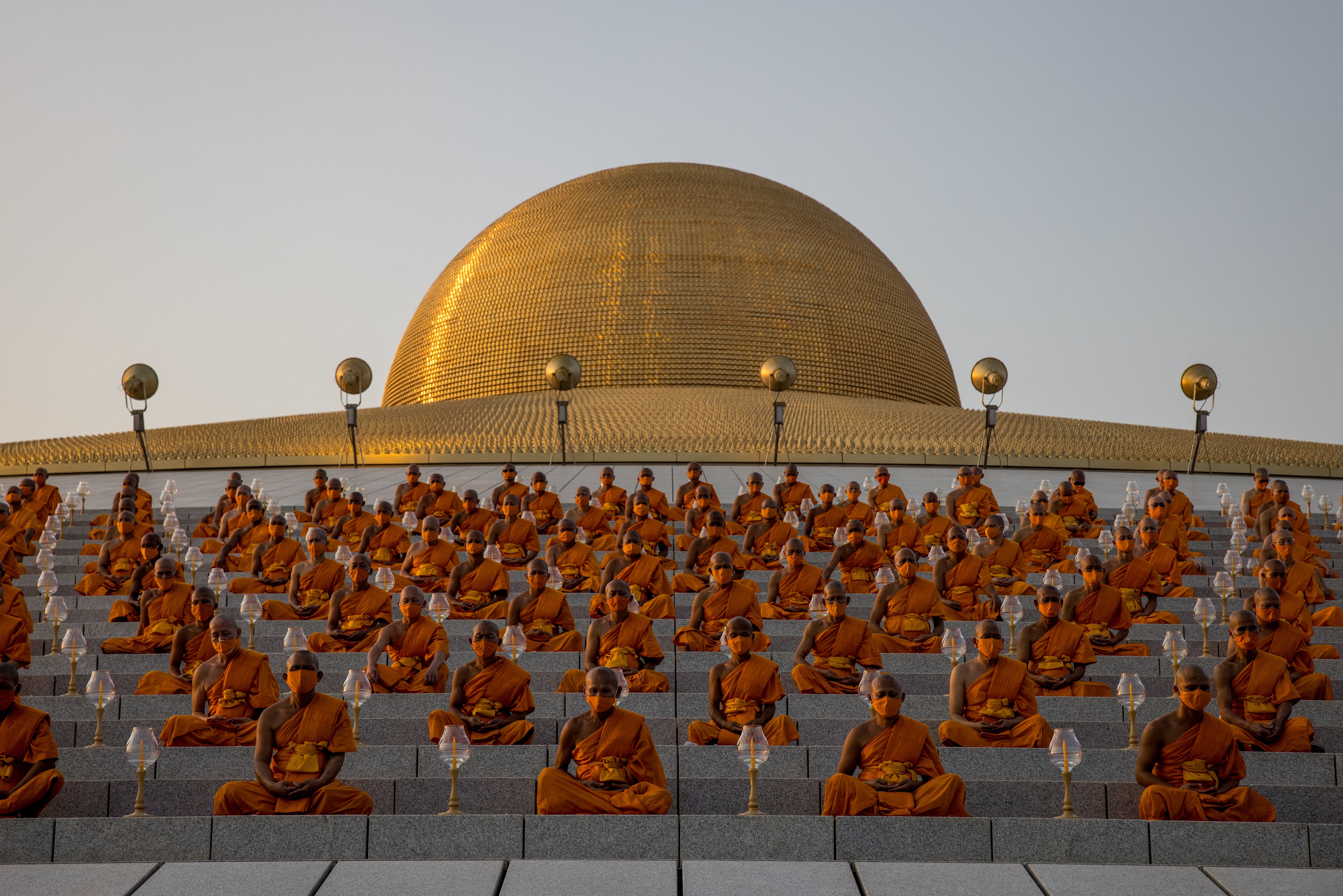 Día de Makha Bucha