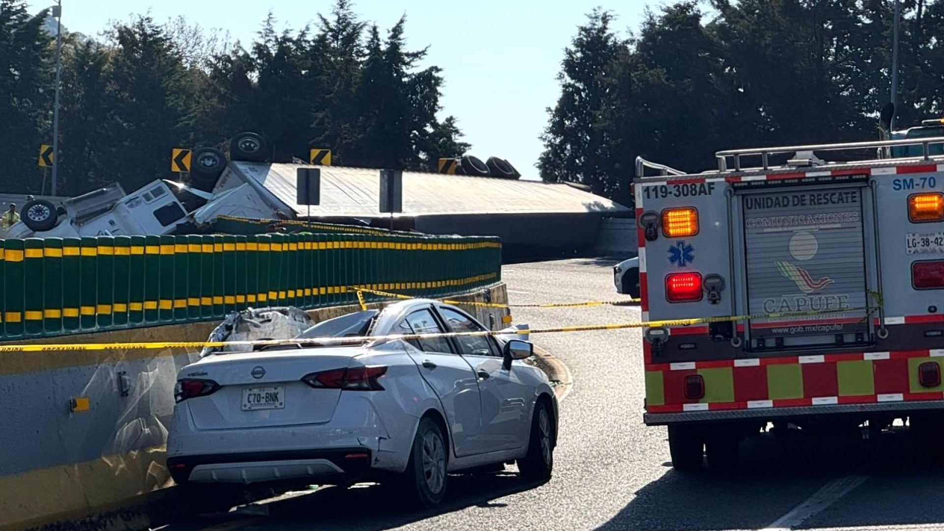 Restablecen circulación en la México-Cuernavaca tras accidente en La Pera