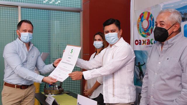 Distintivo “S” al Aeropuerto Internacional de Oaxaca.