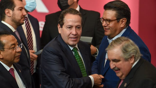 Eruviel Ávila Villegas y exgobernador mexiquense