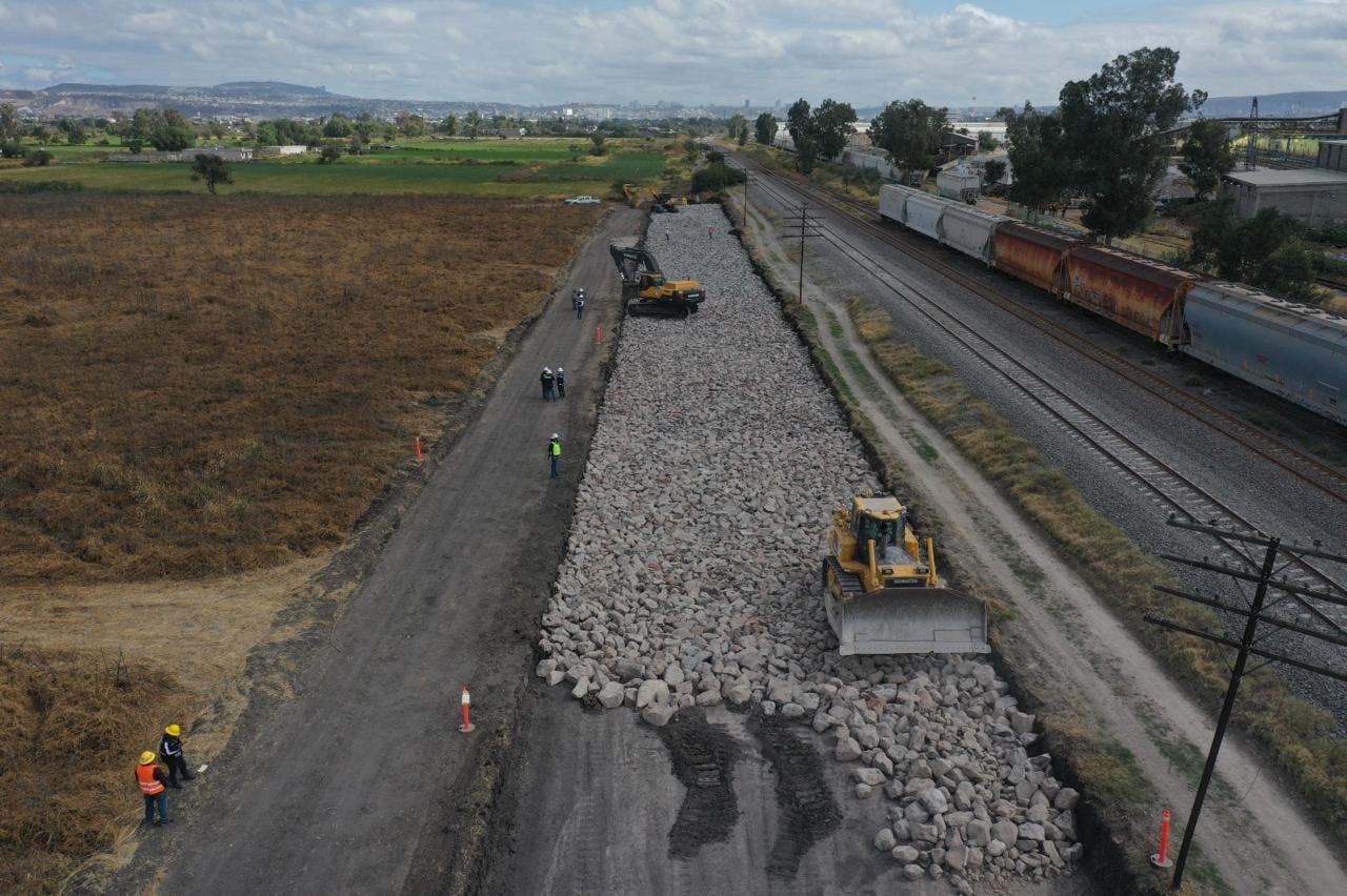 Gobierno de México impulsa los trenes Querétaro-Irapuato y Saltillo-Nuevo Laredo