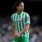 Fans del Betis piden más minutos para Diego Lainez