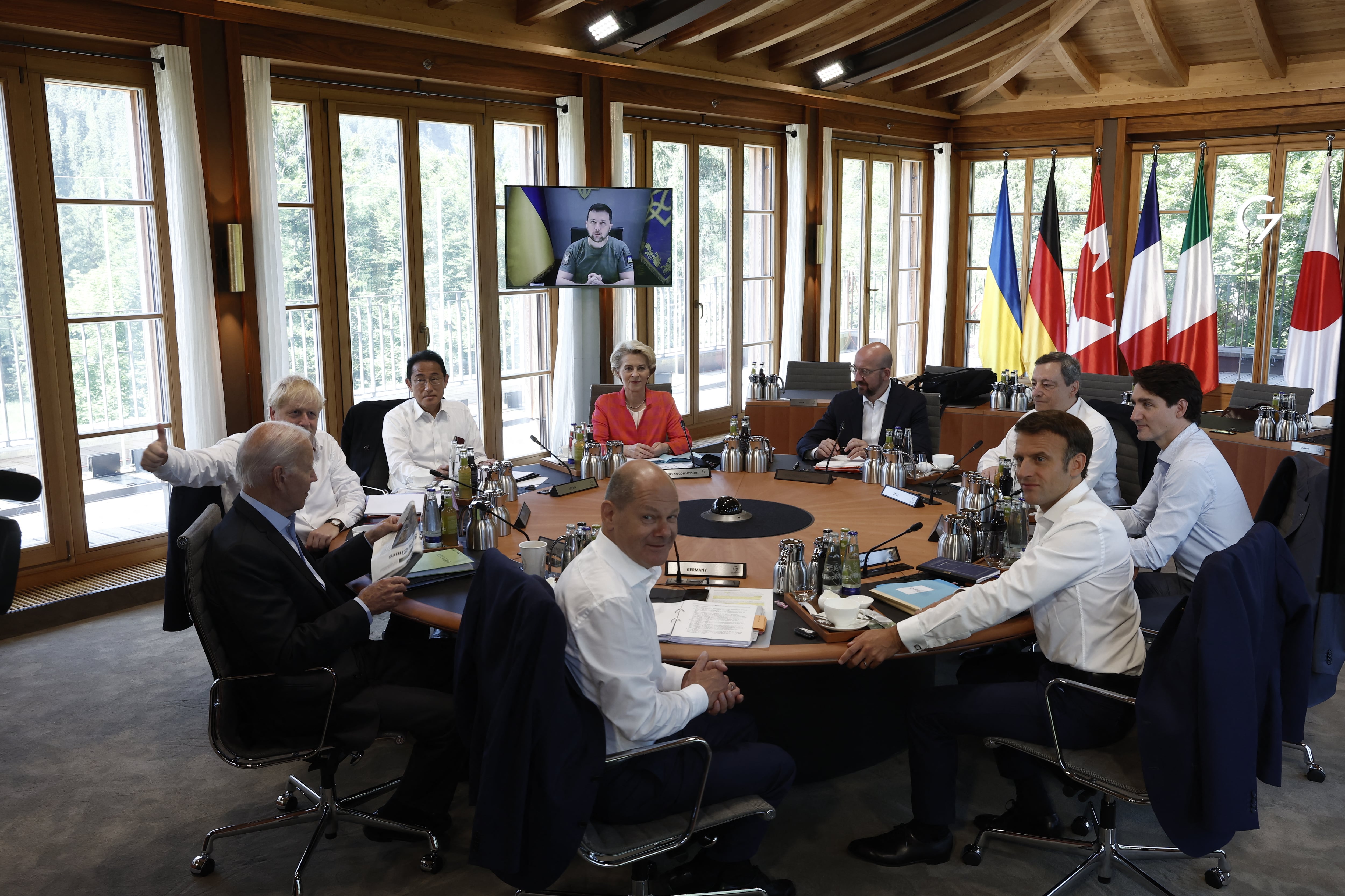 Reunión del G7 con Volodímir Zelenski