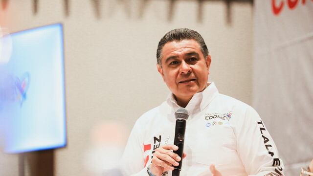 Tony Rodríguez firma compromiso para clínica de las emociones