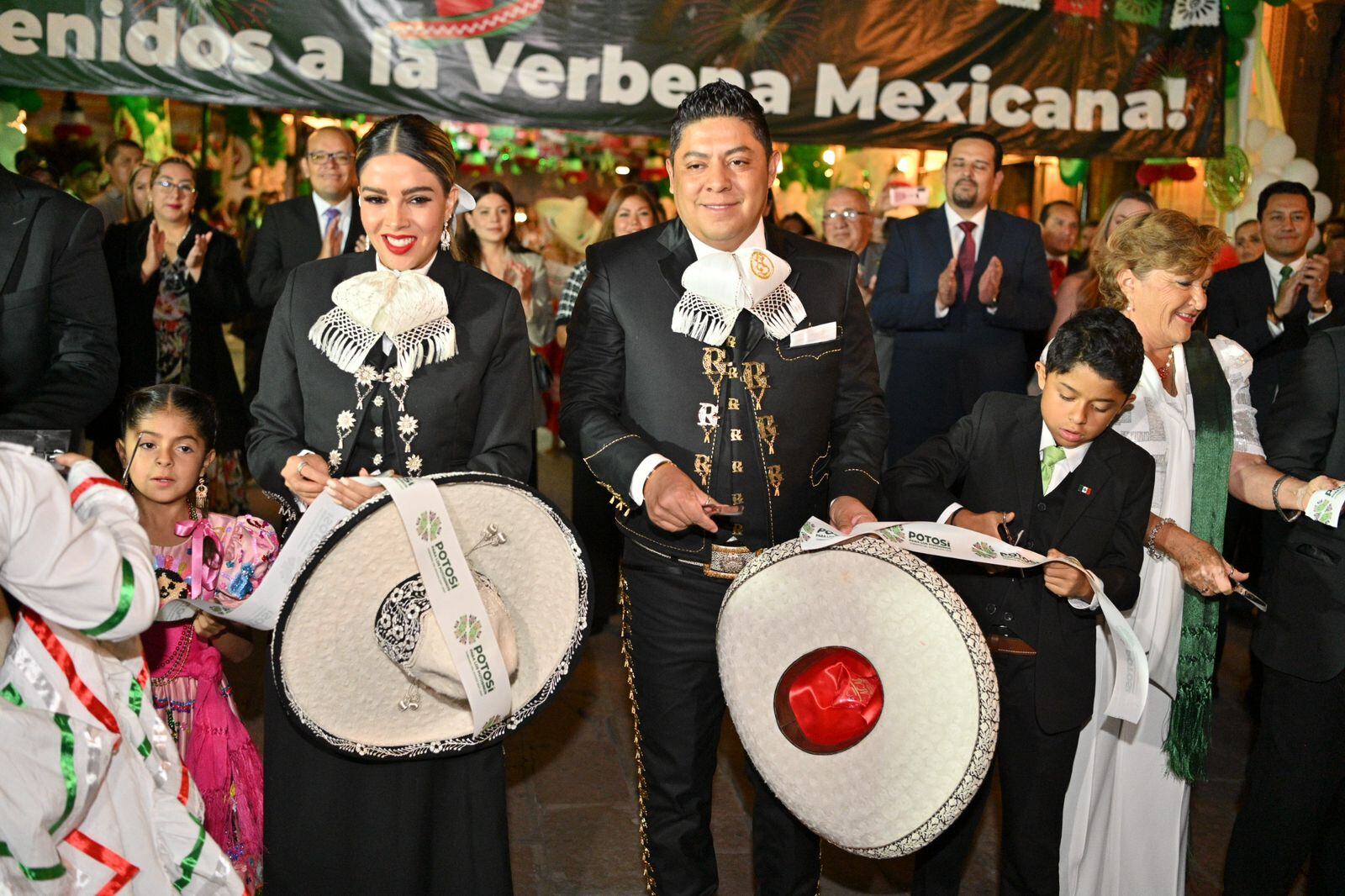 Ricardo Gallardo se viste de charro para las celebraciones del 15 y 16 de septiembre