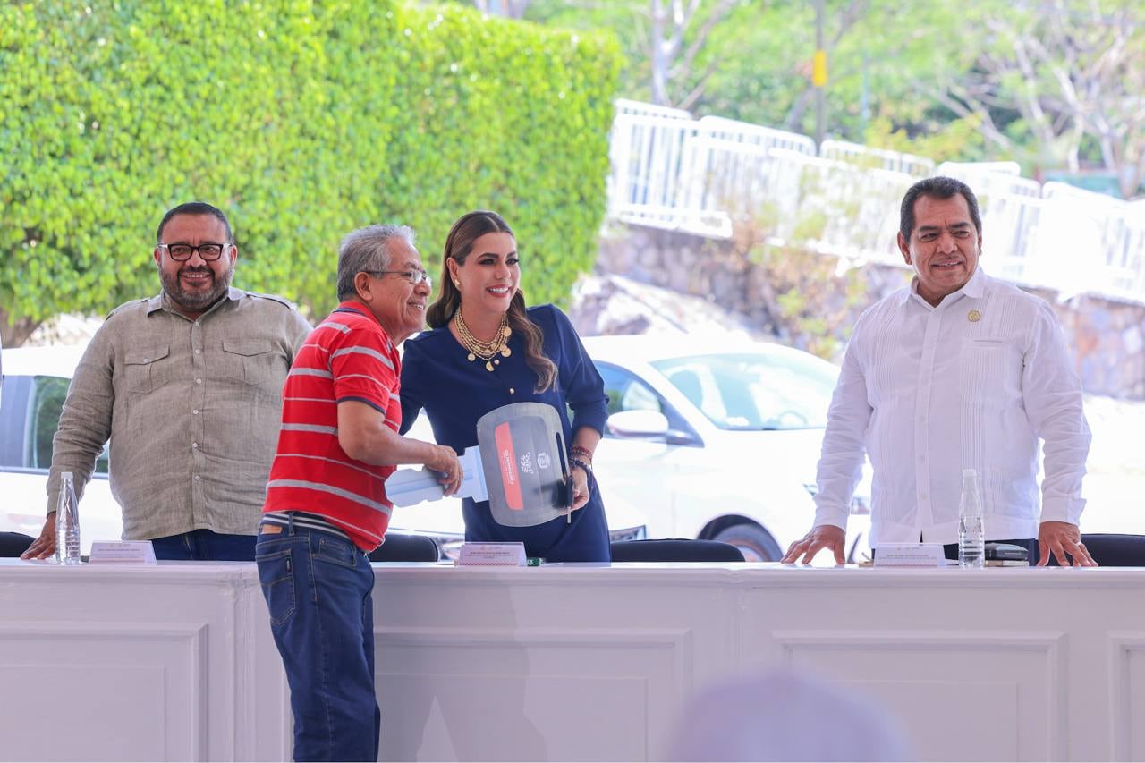 Guerrero impulsa educación con diálogo y respaldo al magisterio