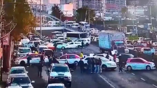 Bloqueo en autopista México-Toluca hoy 11 de febrero