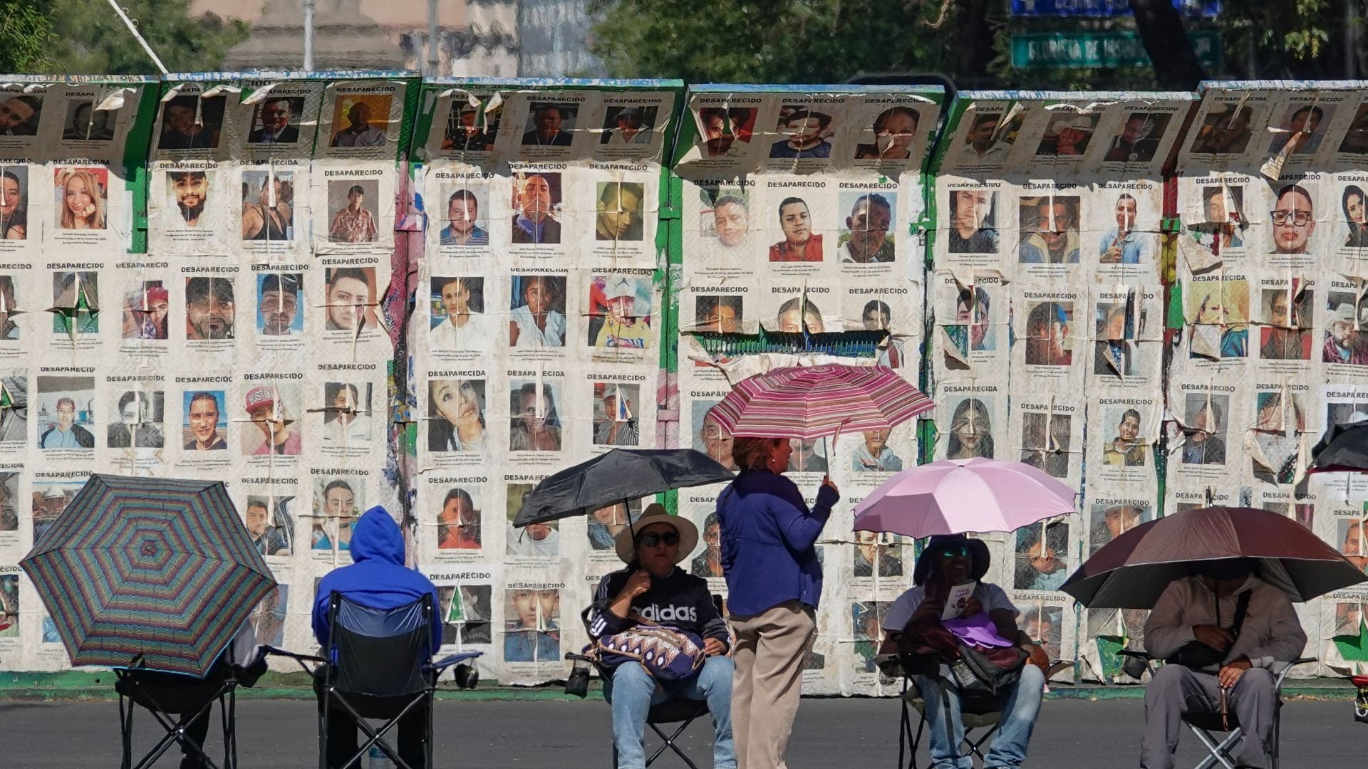 Paseo de la Reforma aparece blindado antes de marcha de la CNTE