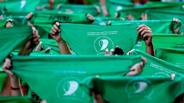 Poder judicial argentino ordena allanamiento de casas de mujeres feministas