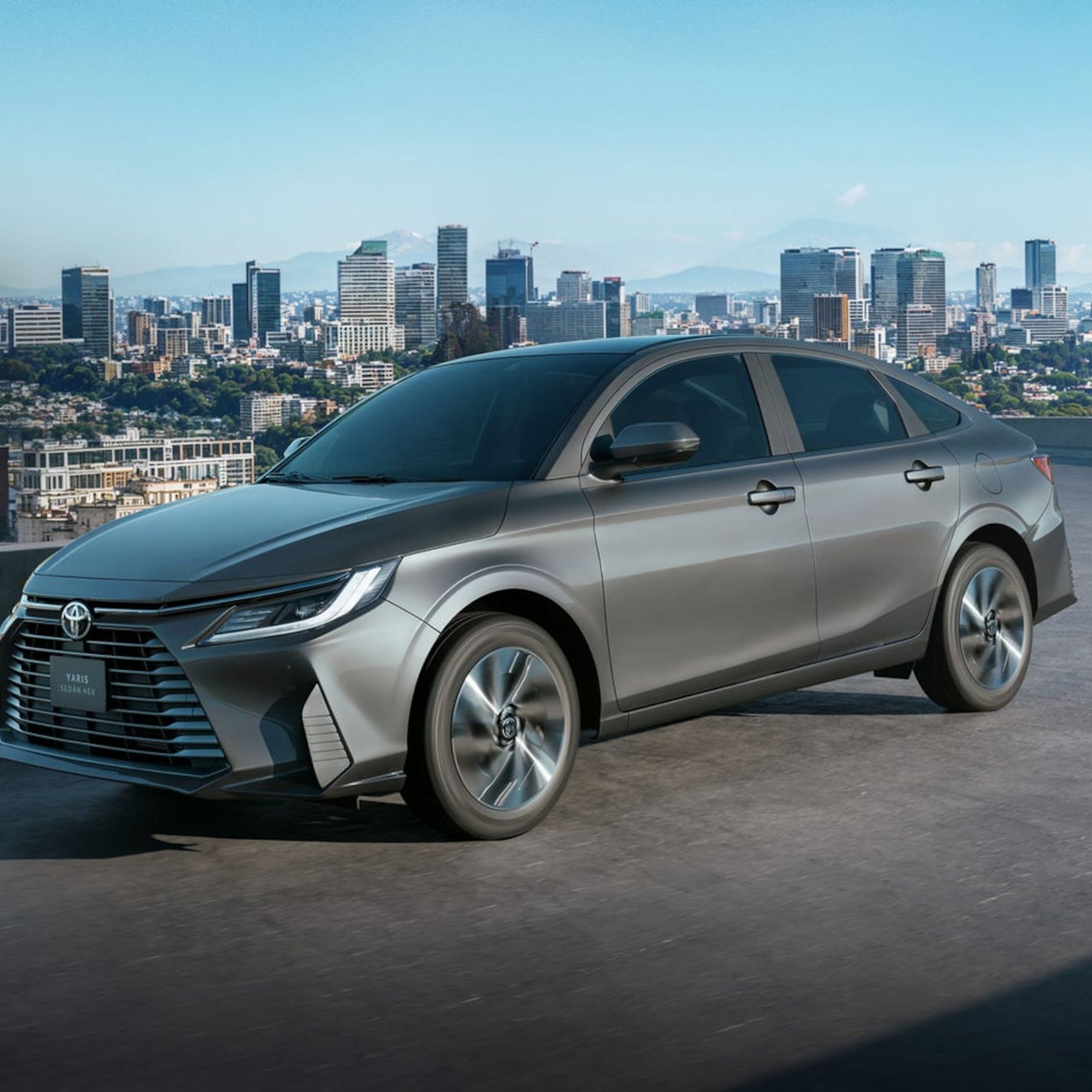 Nuevo Toyota Yaris Sedan HEV llega a México: conoce su precio y versiones