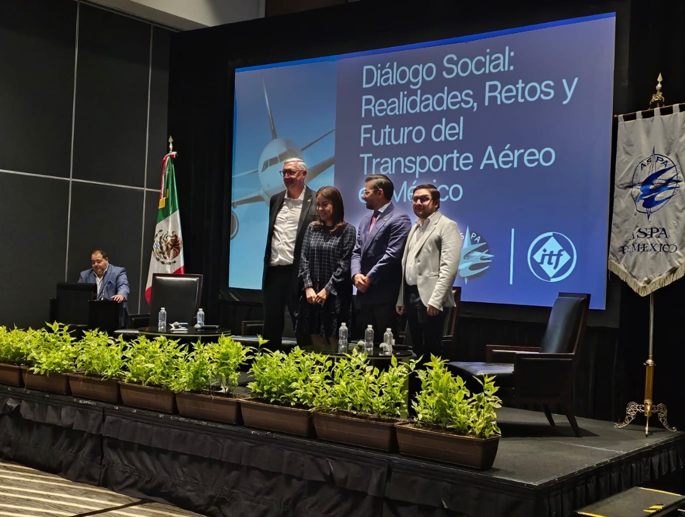 Diálogo social: Realidades, reto y futuro del transporte aéreo
