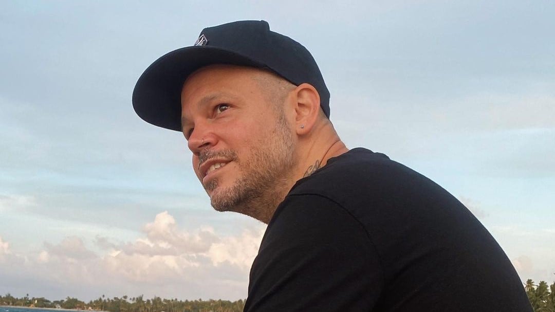 Residente en México ya tiene precio de boletos para el único concierto que adelantó con bello video protagonizado por su hijo