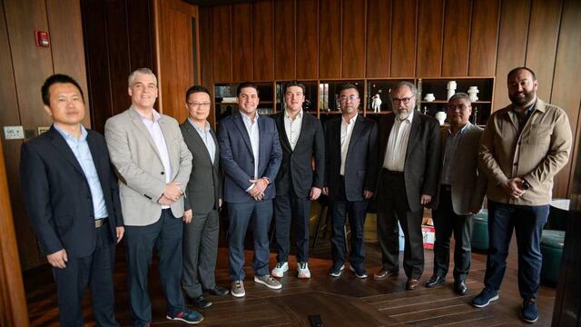 Gira de Samuel García en Asia resulta en grandes inversiones para Nuevo León