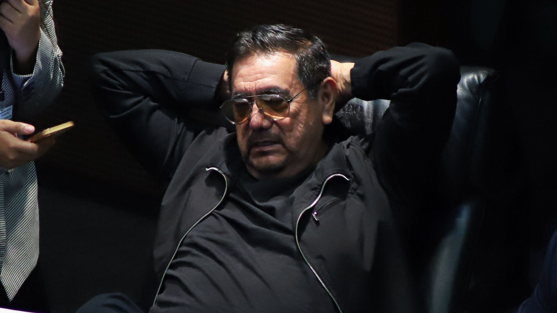 Félix Salgado Macedonio pide licencia a la Cámara de Senadores para vacaciones en Acapulco al estar muy cansado