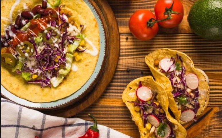 Los tacos, las enchiladas, el pozole, son típicos platicllos de estas épocas