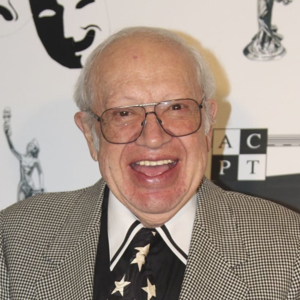 Último adiós a Eduardo Manzano: familiares y comediantes acudieron a su misa