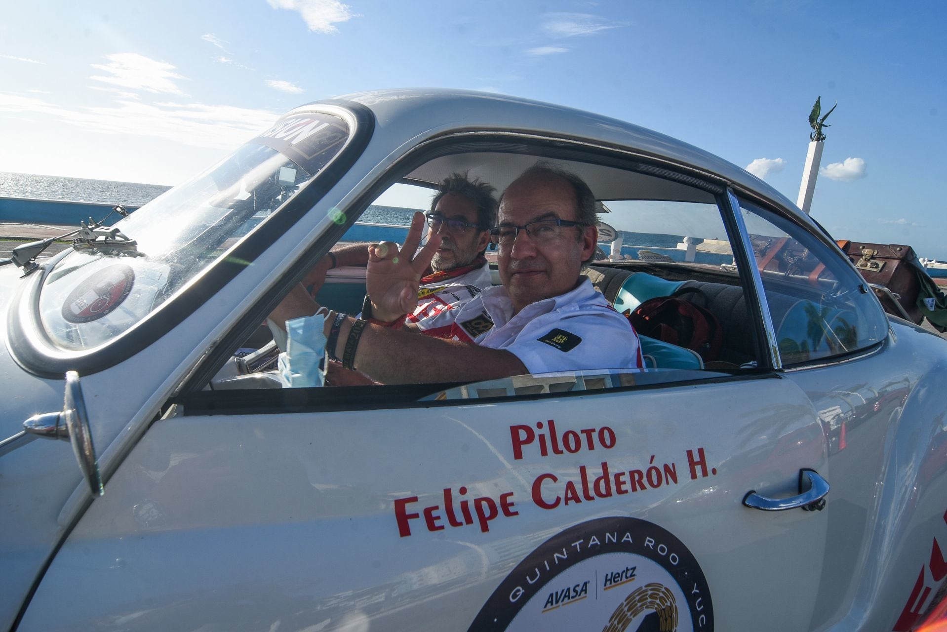 Felipe Calderón Hinojosa participa en el Rally Maya México