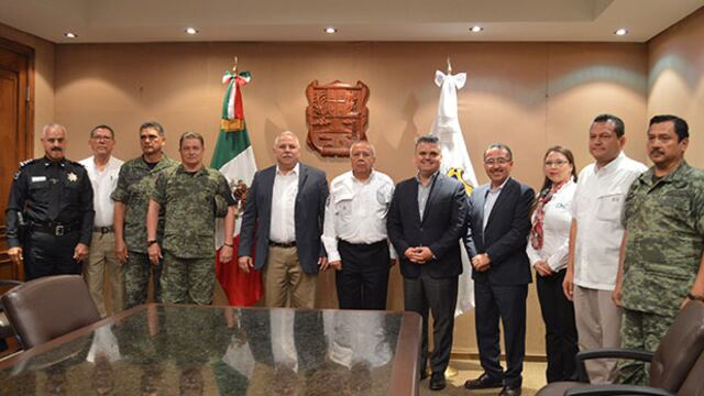 A la junta acudieron autoridades castrenses, policíacas y de diversas disciplinas que acordaron que Tamaulipas no será una entidad receptora de migrantes.