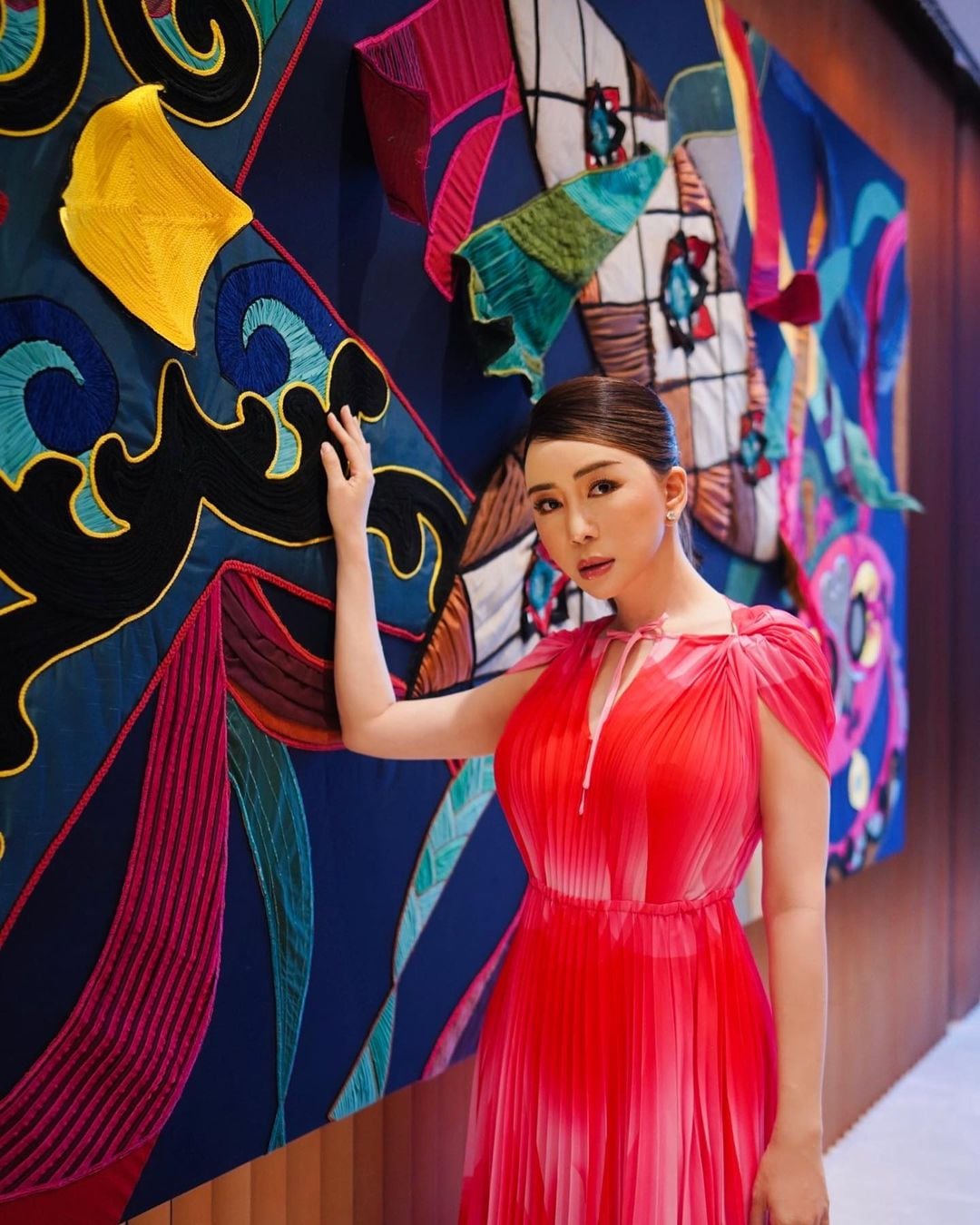 Anne Jakapong Jakrajutatip, dueña de Miss Universo.