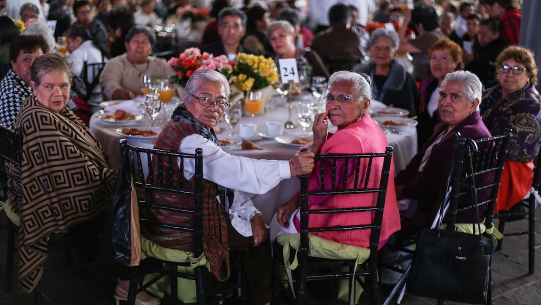 Pensiones a adultos mayores aumentarán en febrero