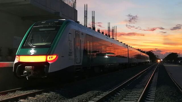 Convoy del Tren Maya en el que viajaba AMLO se detuvo por más de una hora