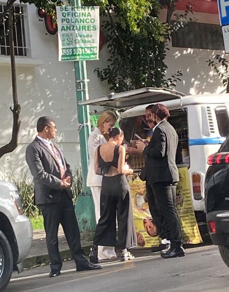 Nicole Kidman comprando queso Oaxaca