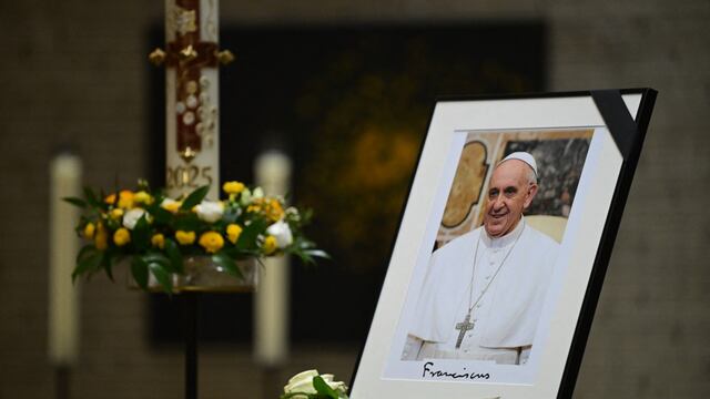 El Papa Francisco murió y la iglesia católica elegirá un nuevo papa mediante cardenales