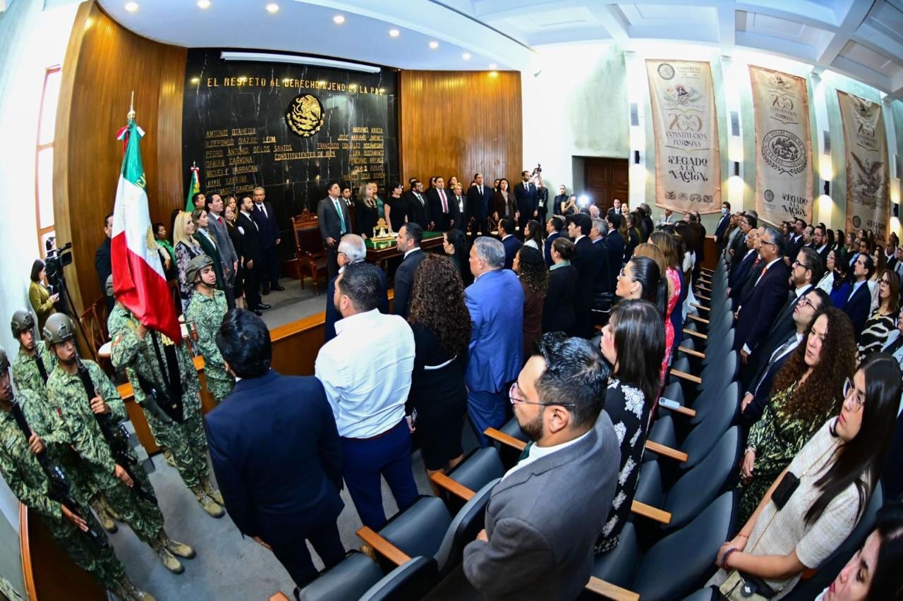 Ricardo Gallardo conmemora 200 años de la Constitución de San Luis Potosí.