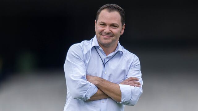 Baños en un entrenamiento de las Águilas
