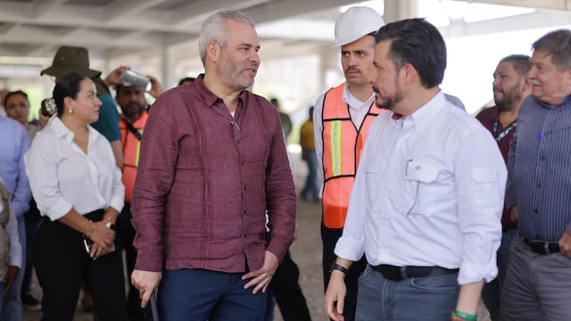 Alfredo Ramírez Bedolla y Zoé Robledo